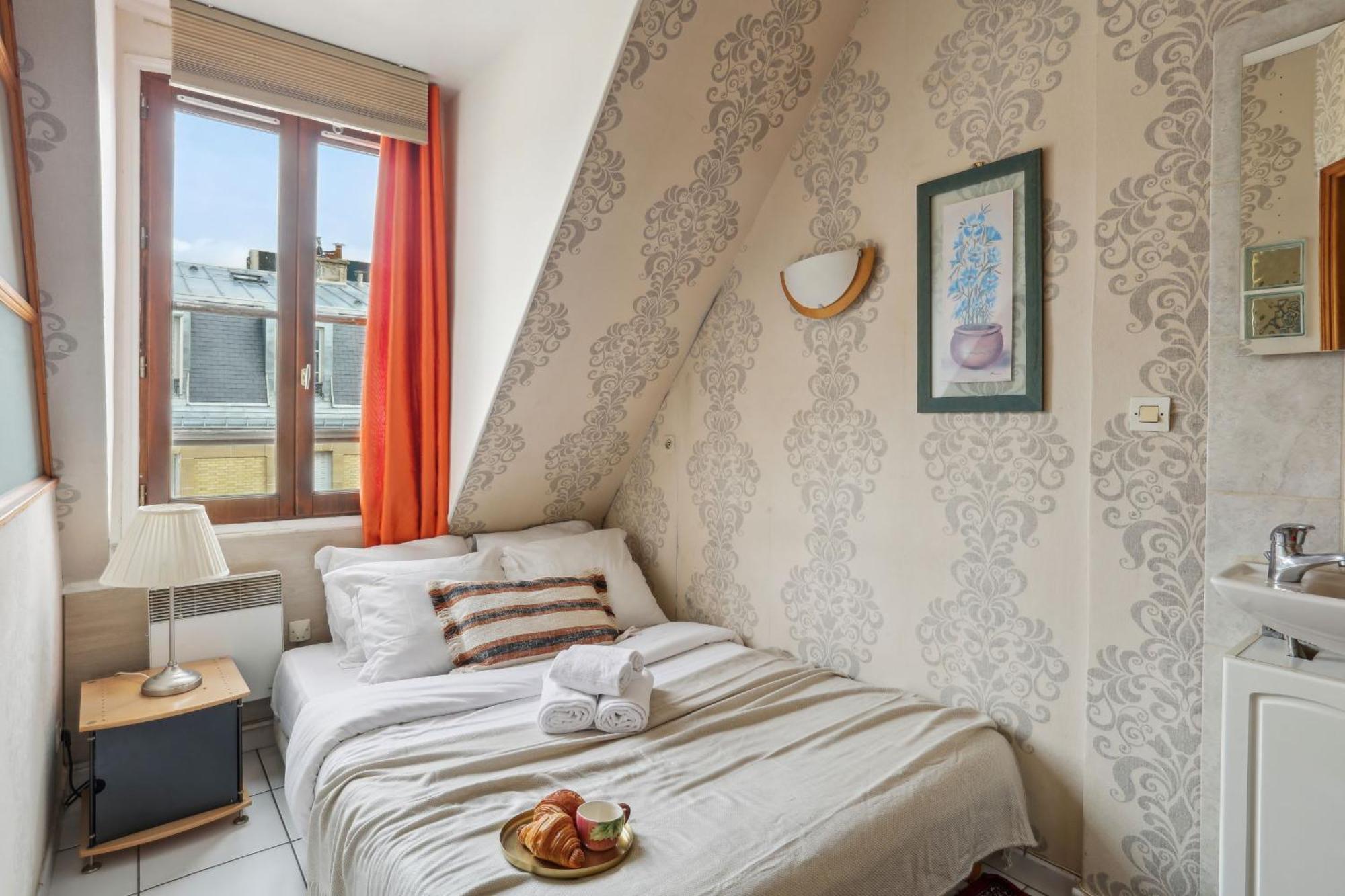 Eiffel Tower & Faubourg - 1Br - Cityapartmentstay Paryż Zewnętrze zdjęcie